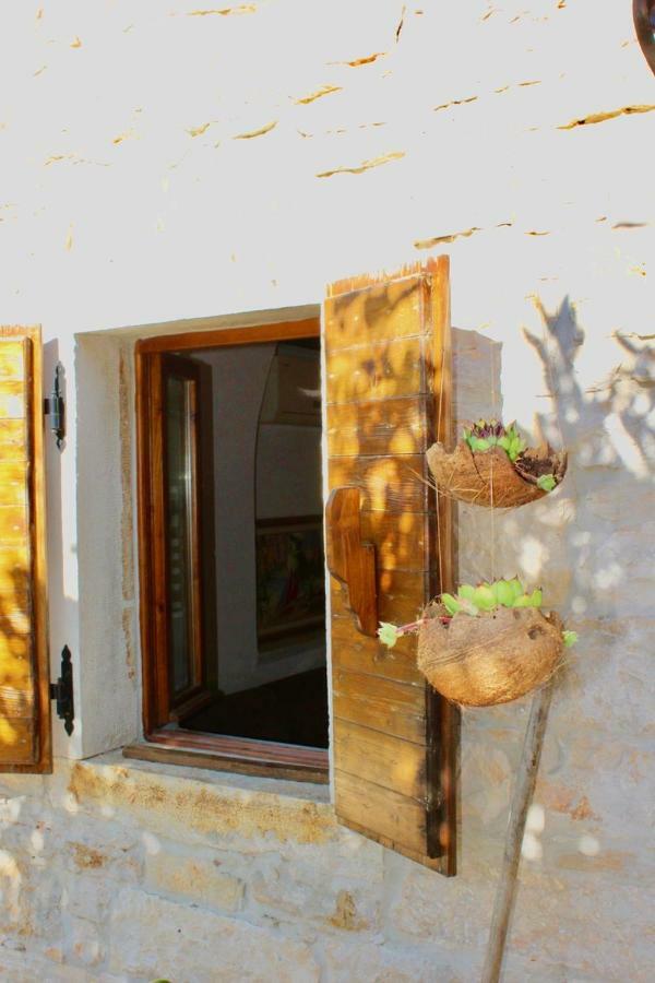 Kuca Za Odmor Luna Buje Exterior photo